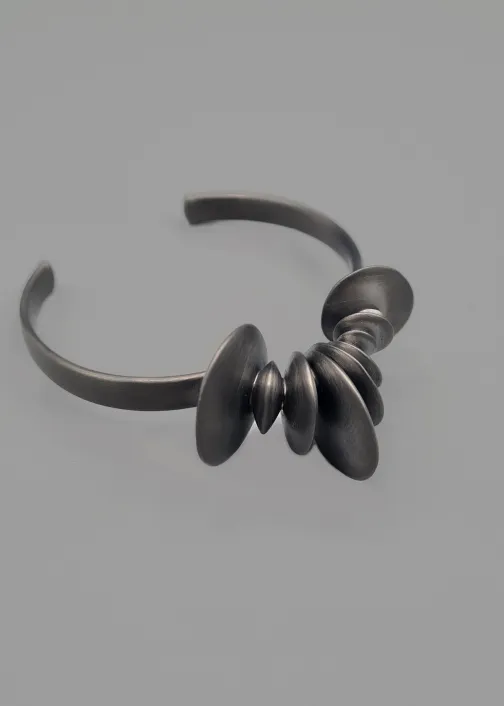 BAS-Manchette-Falak-noire