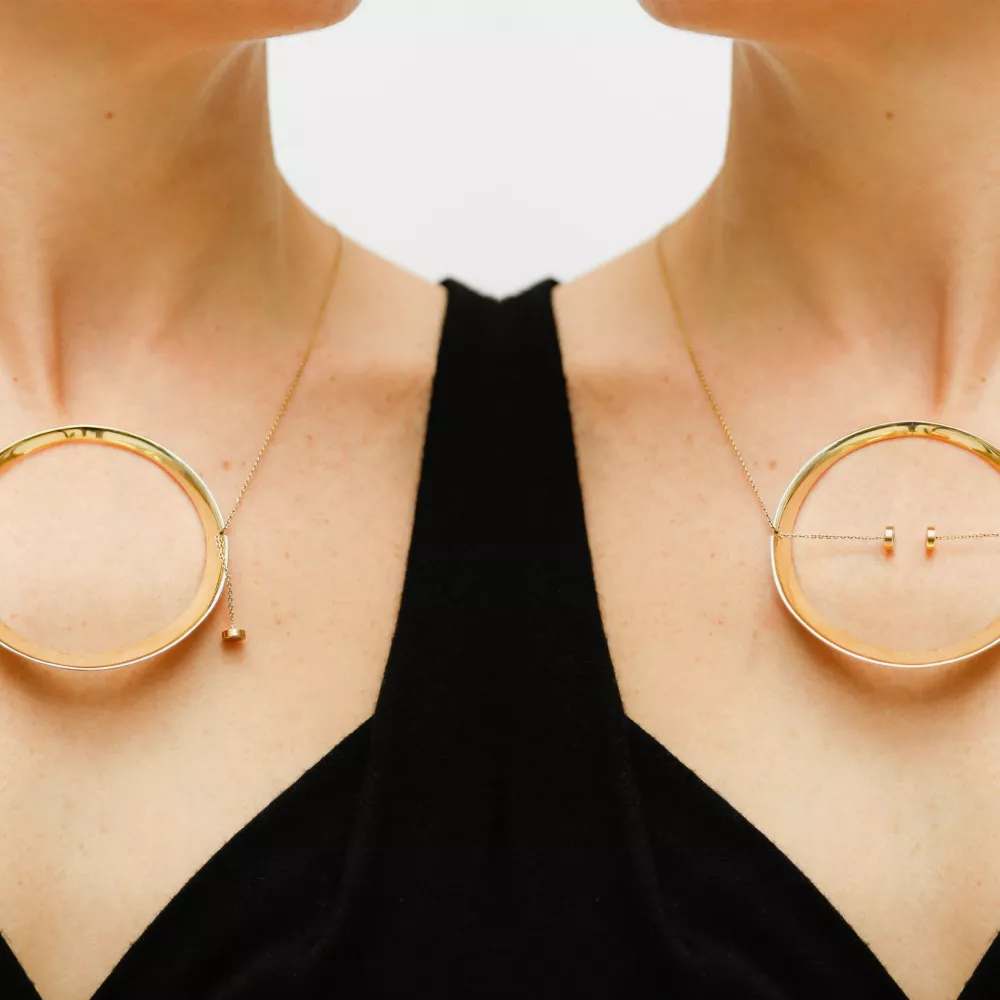 Constance Guisset - Aimants Or