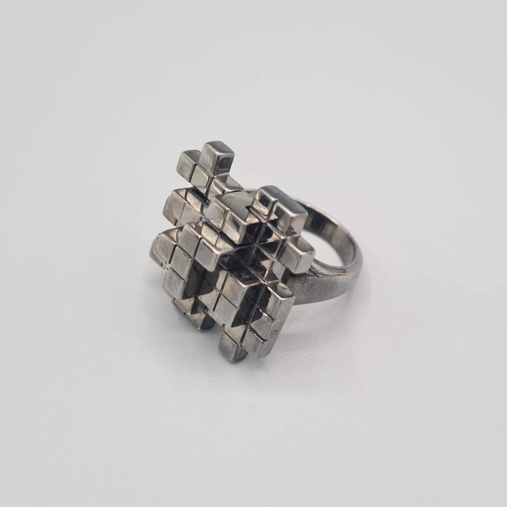 Chevalier-Bague-Voxels-noir