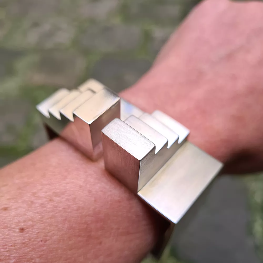 Grandval-Croises-argent-ON