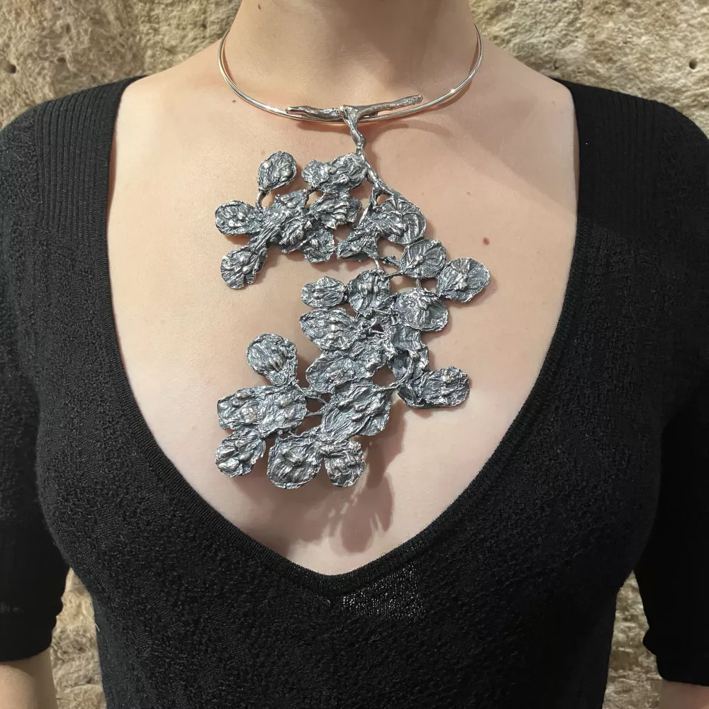 MSD-Collier-Corinthe-ON