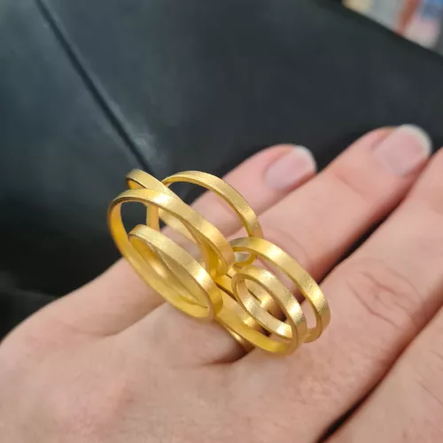 Reinoso-BagueLoop-ON